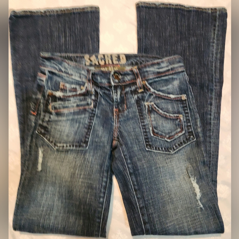 Sacred Blue 24 Mid-Rise Bootcut 5-Pocket Embroidered Jeans